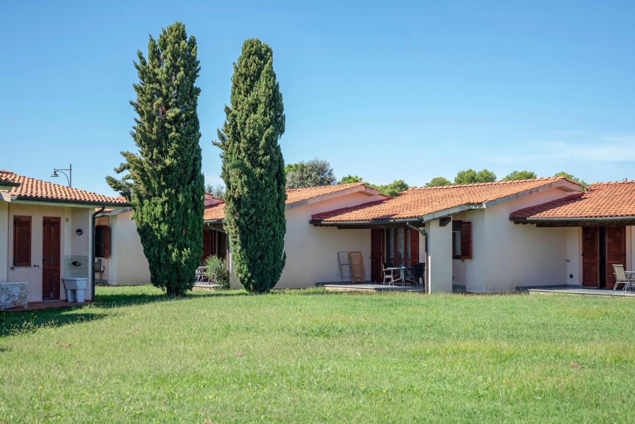 Villaggio Il Girasole Follonica Dış mekan fotoğraf
