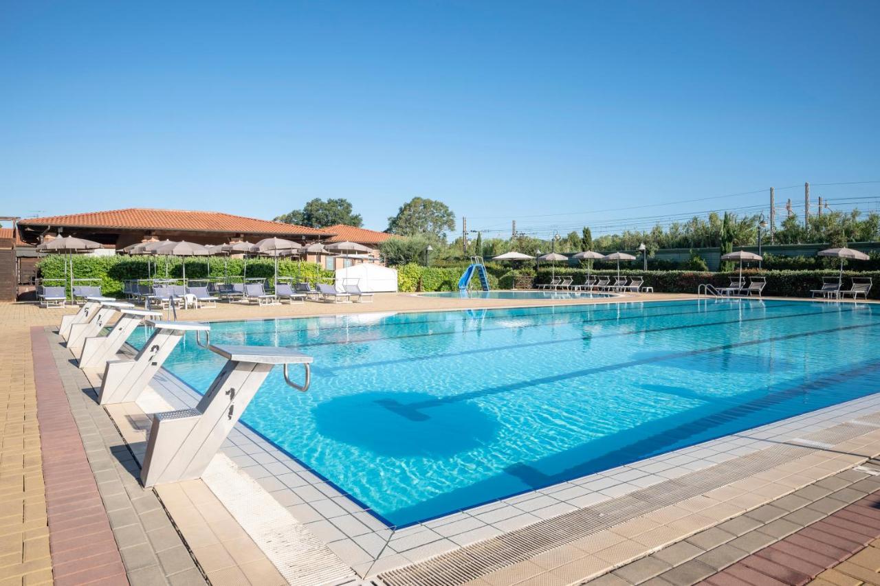 Villaggio Il Girasole Follonica Dış mekan fotoğraf