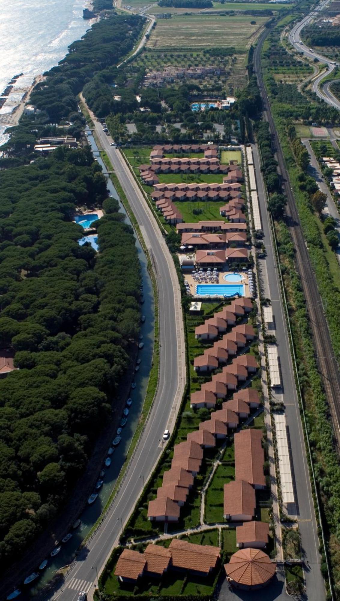Villaggio Il Girasole Follonica Dış mekan fotoğraf